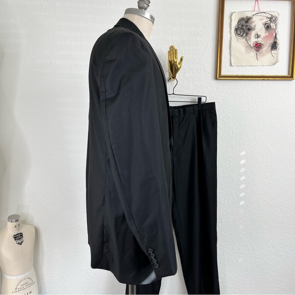 Hart Shaffner Marx Black Men Suit - Picture 4 of 14